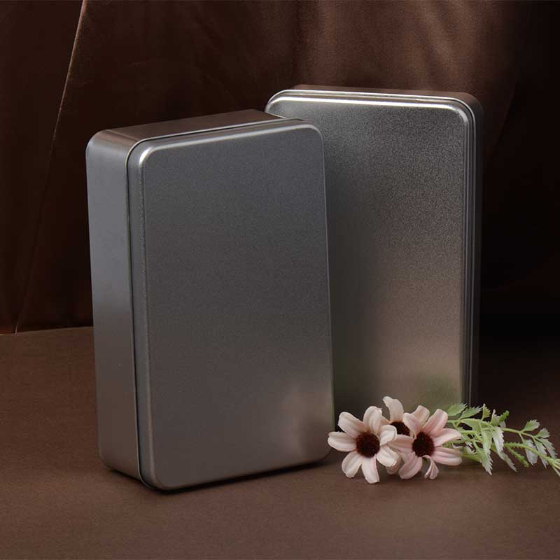 Food Grade Metal Packaging Box Snow Crispy Tinplate Box 180 * 110 * 55mm